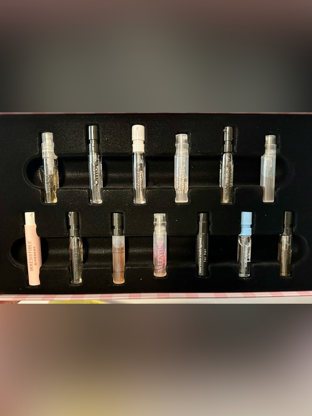 Fragrance Sample Set - Picture 2 of 7